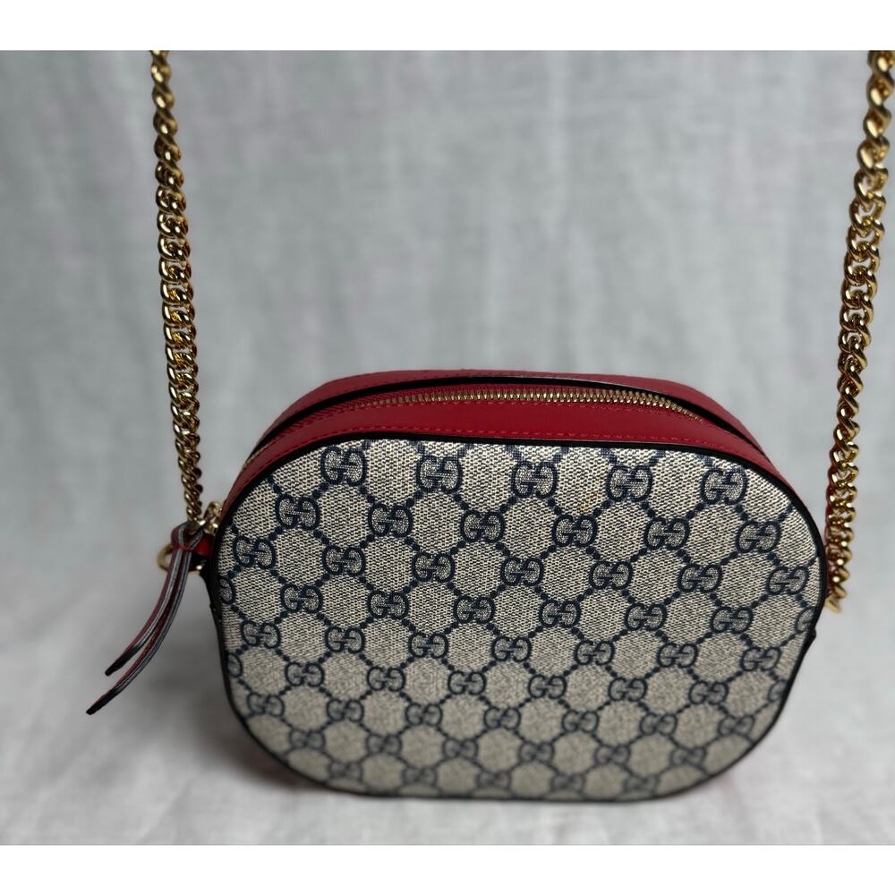 Gucci GG Supreme Mini Chain Crossbody Camera Bag - Hibiscus Red, Beige & Navy - Picture 3 of 15